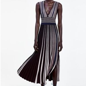 Zara Multicolor Striped Maxi Skirt
